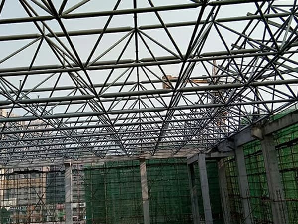 彭州螺栓球网架工程报价